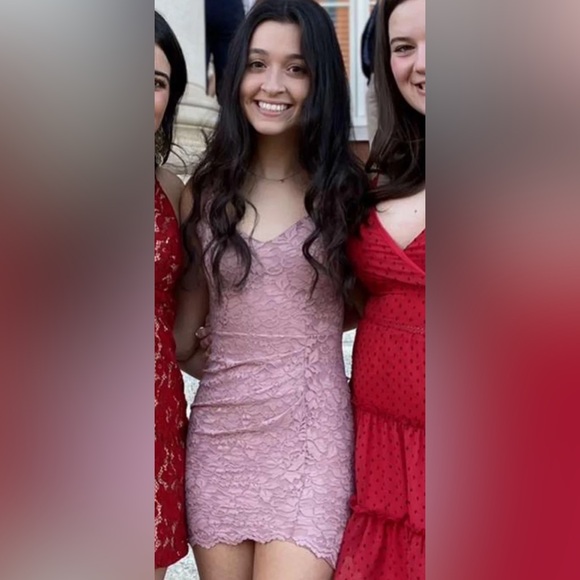 Lace mini dress - Picture 3 of 4